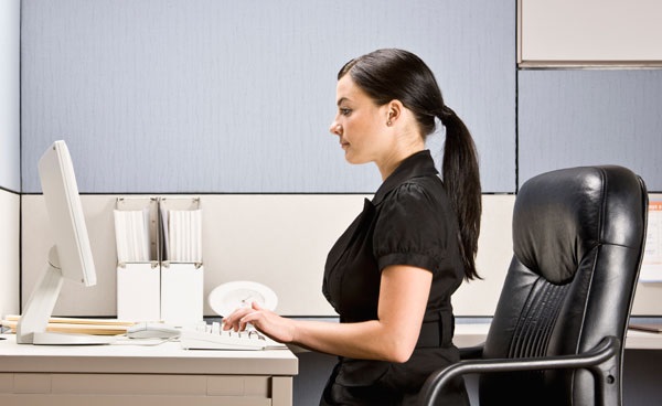 The Importance Of Adopting A Healthy Posture At Your Desk